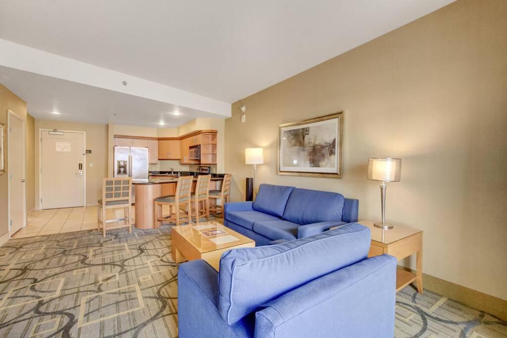 Ultimate Las Vegas Getaway One Bedroom Suite With Balcony, Kitchen, Gym, Pool & Free Parking Exterior foto